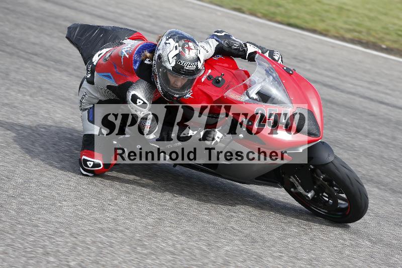 Archiv-2025/07 19.04.2025 Speer Racing ADR/Gruppe gelb/254